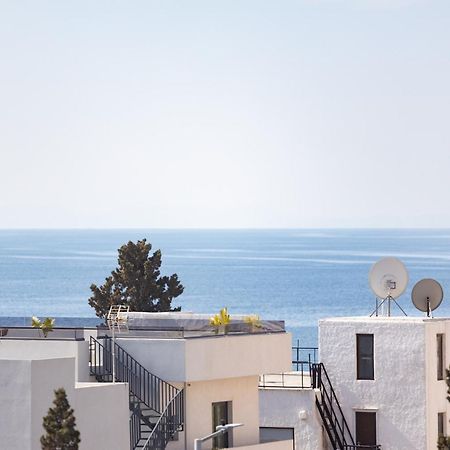 Luxurious 3-Bedroom Seaside Retreat Fully Renovated In 2025 Atena Exterior foto